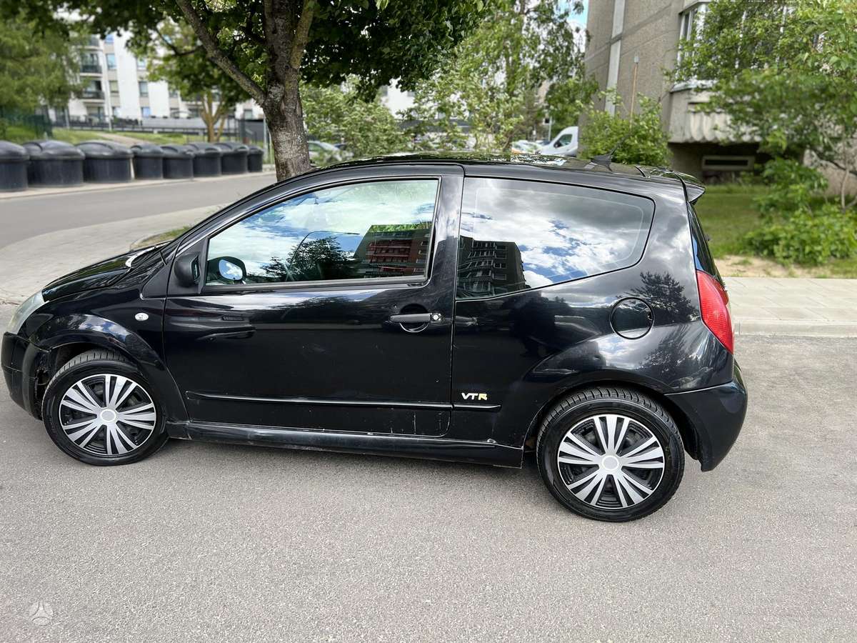Citroen C2, 1.4 l., hatchback