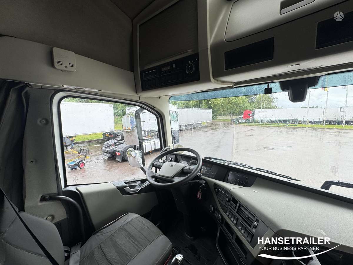 Volvo FH FH500, double sleeper