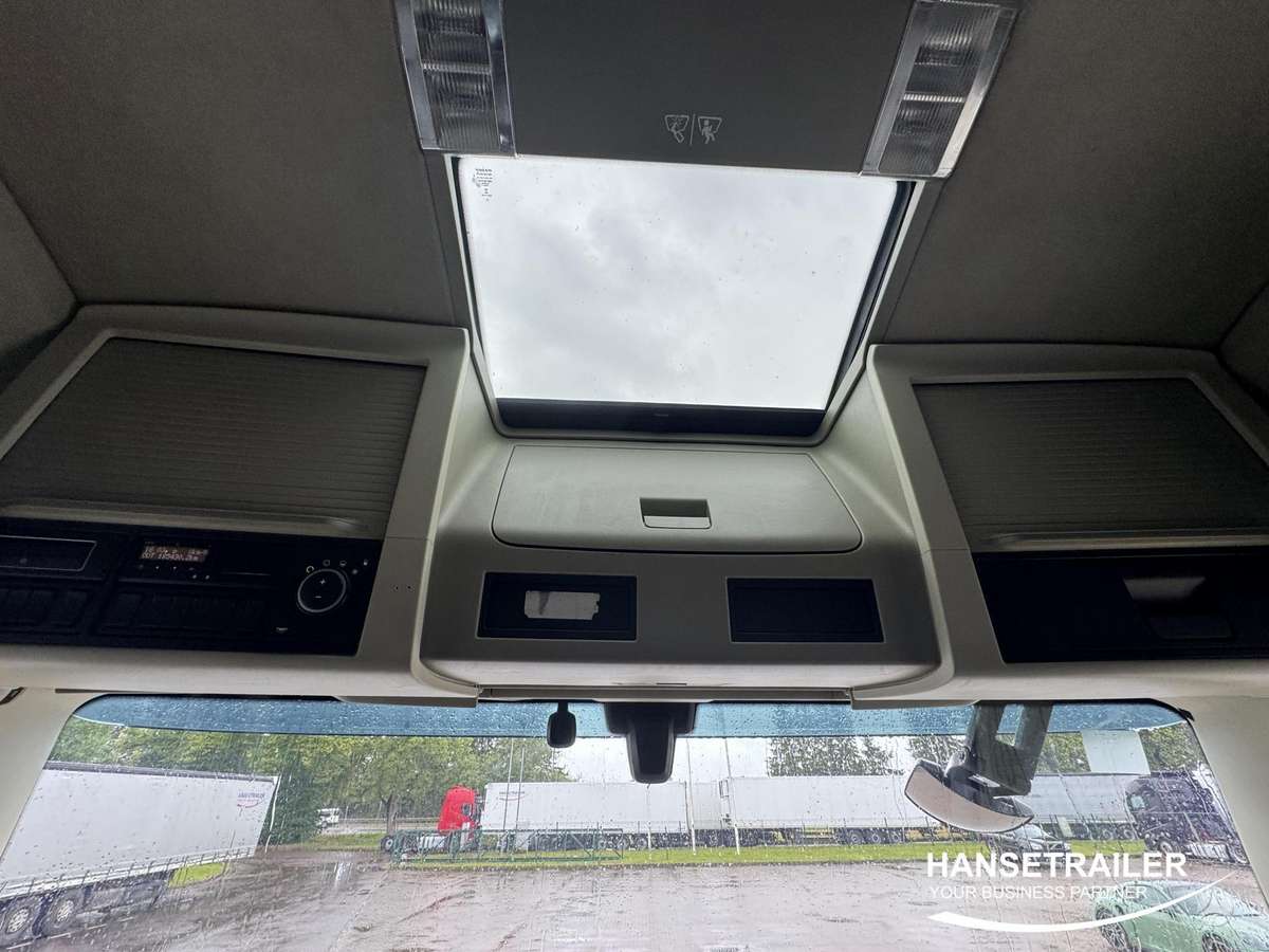 Volvo FH FH500, double sleeper