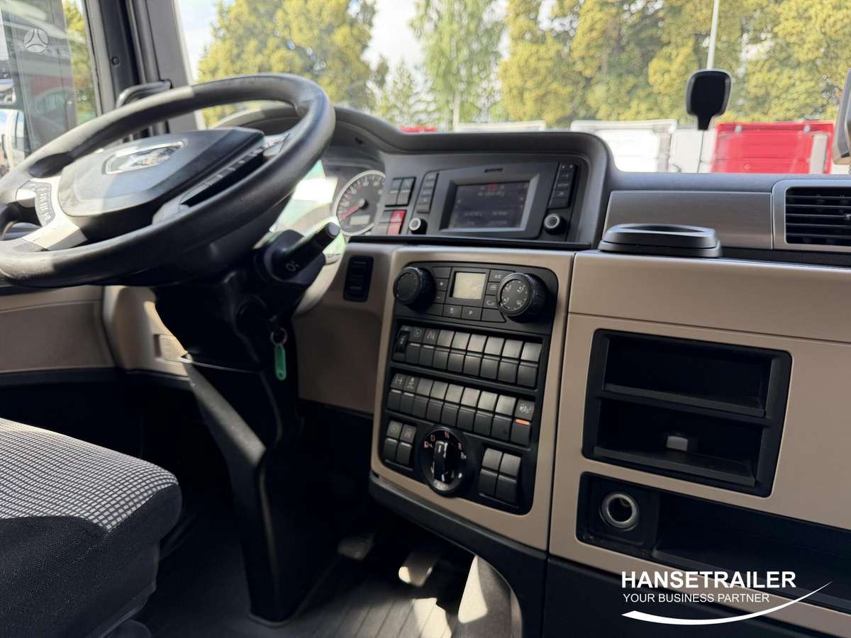 MAN TGX 18.460, 2 miegamosios vietos