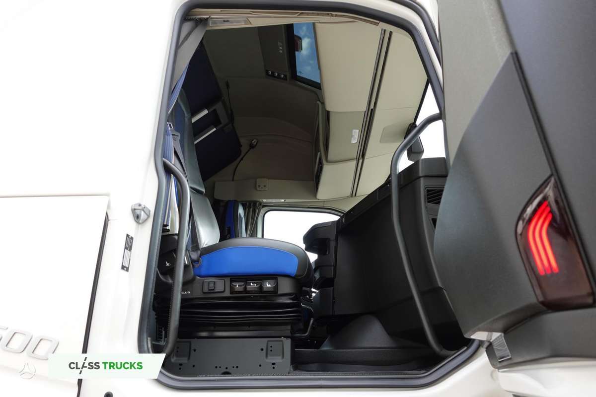 Volvo FH 500 Globetrotter XL, double sleeper