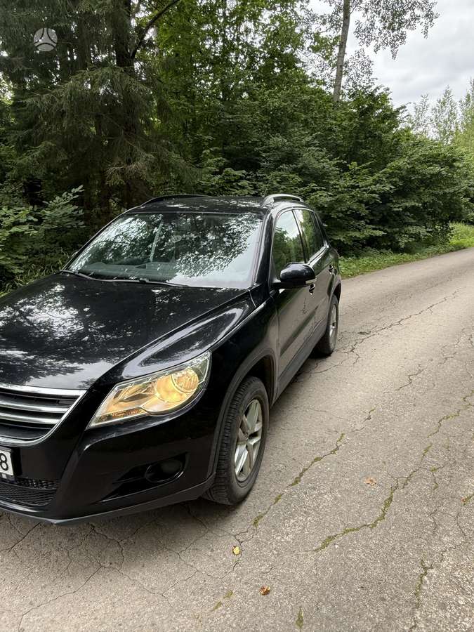 Volkswagen Tiguan - 6