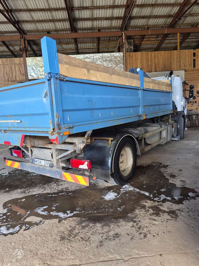 Renault Scania, dumpers with crane