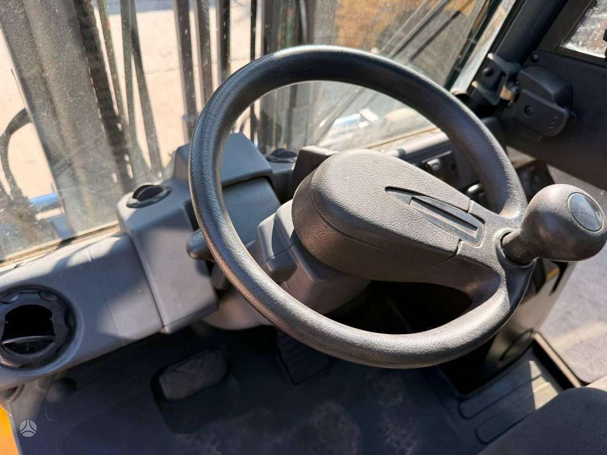 Jungheinrich TFG435s, forklifts