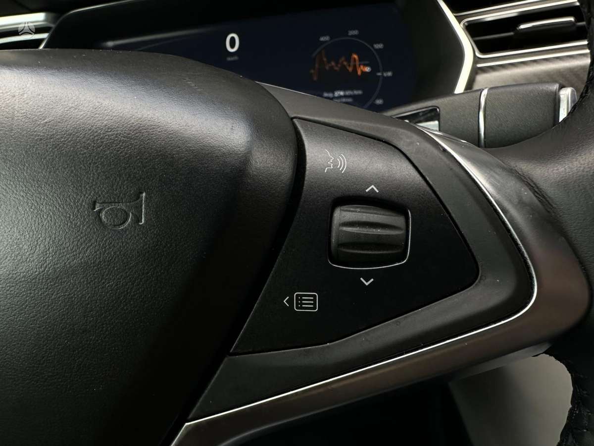 Tesla Model S, 90 kWh, hatchback