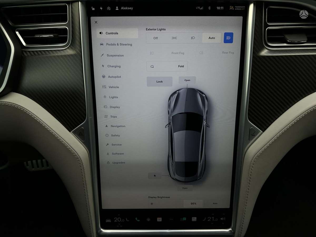 Tesla Model S, 90 kWh, hatchback