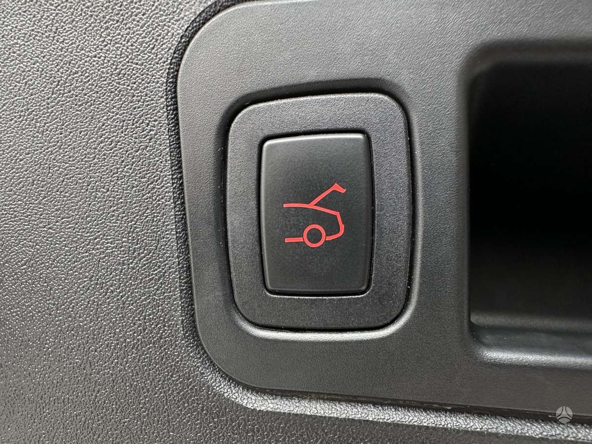 Tesla Model S, 90 kWh, hatchback