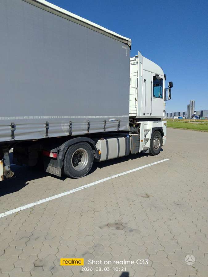 Renault Magnum, double sleeper