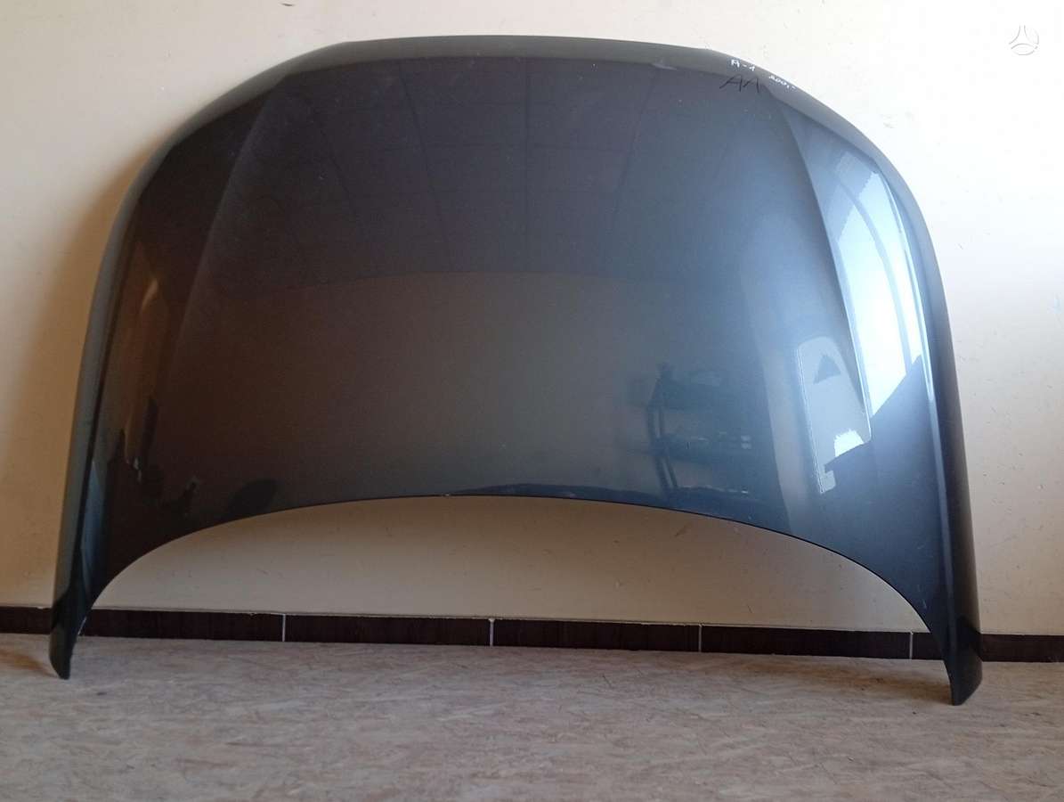 Audi A1 hood (front, rear)