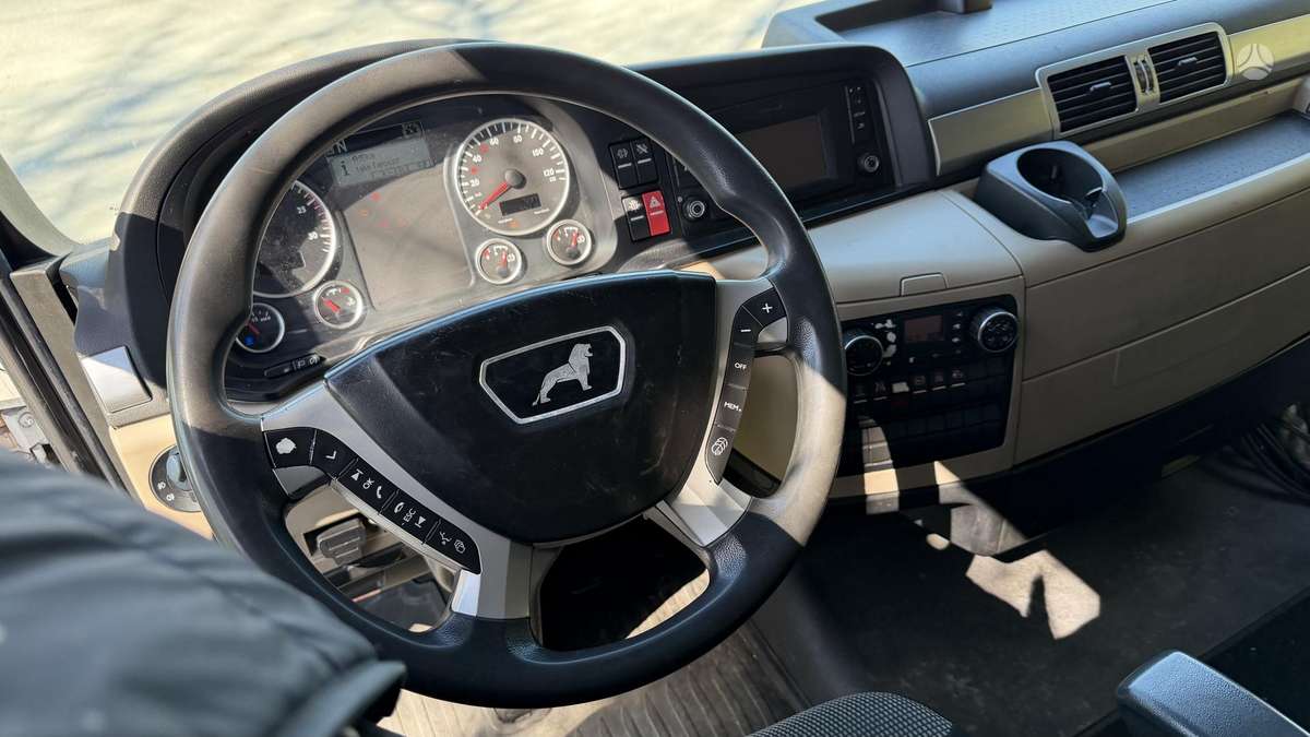 MAN 18.460 TGX, 2 спальных места