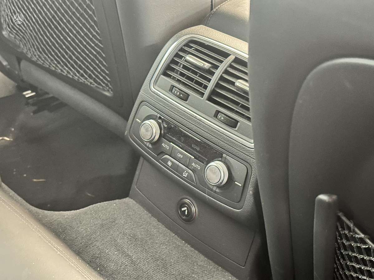 Audi A6 allroad, 3.0 l., Универсал