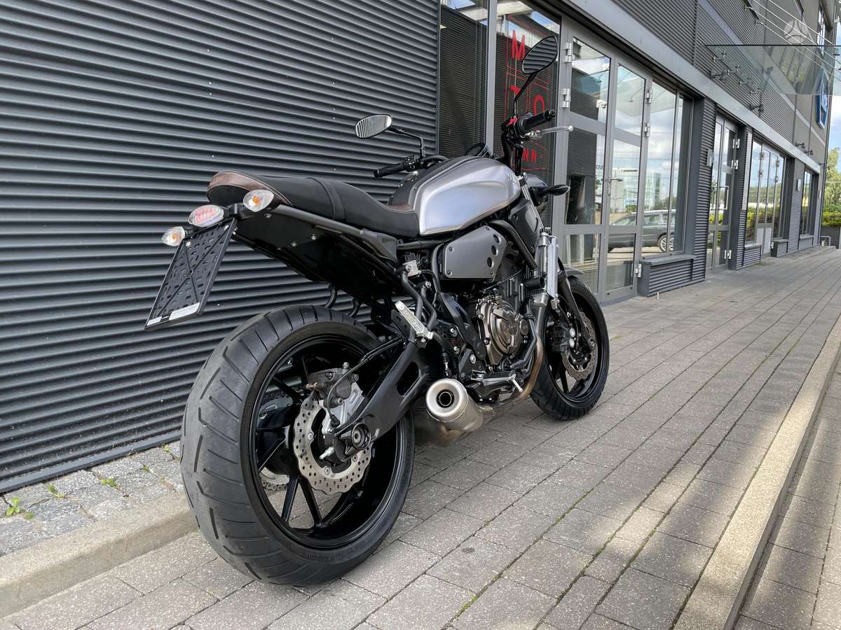 Yamaha XSR 700cc, street / classic