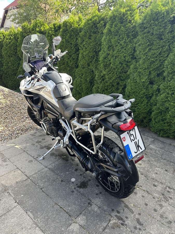 Triumph Tiger 1160cc, enduro / adventure