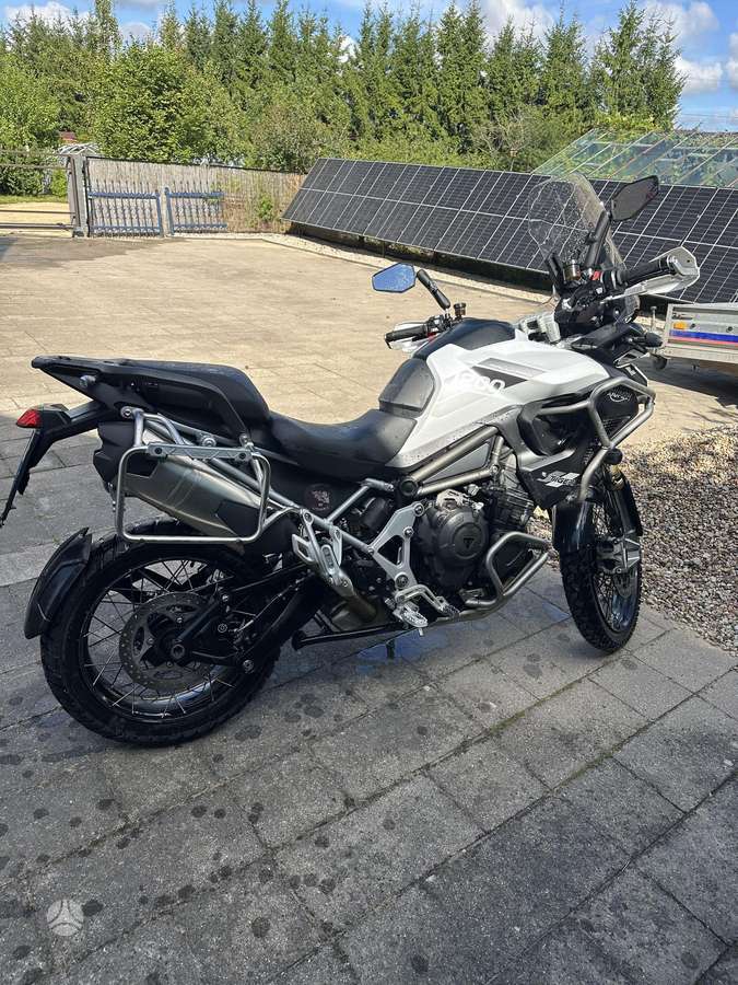 Triumph Tiger 1160cc, krosa / enduro