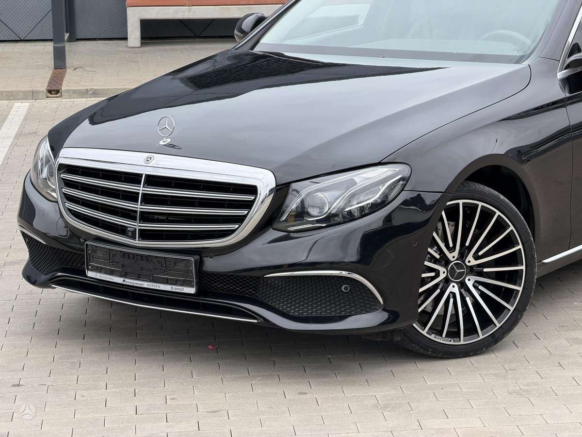 Mercedes-Benz E220, 2.0 l., Седан