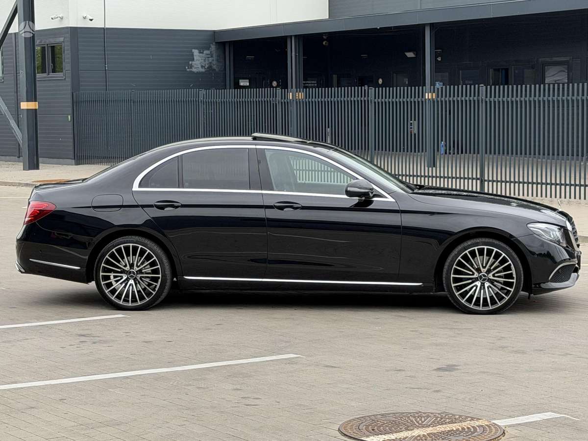 Mercedes-Benz E220, 2.0 l., Седан