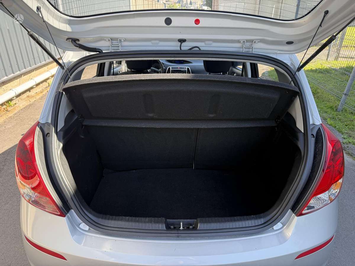 Hyundai i20, 1.3 l., hatchback