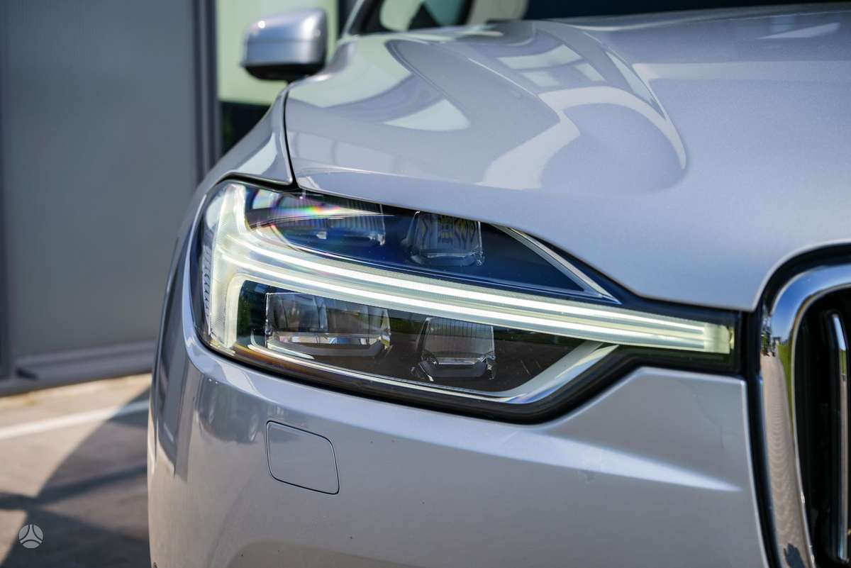 Volvo XC60 - 8