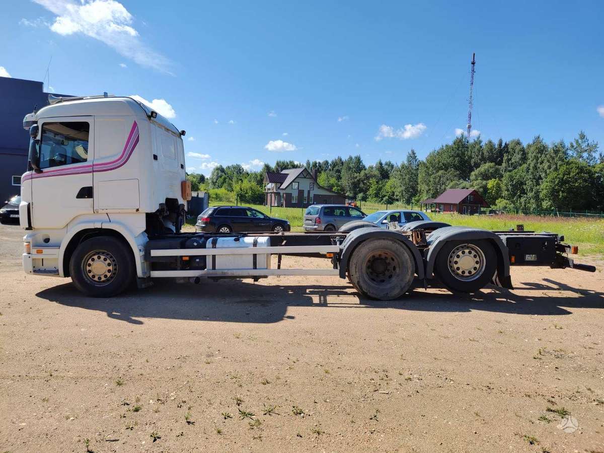 Scania R400lb 6x2, шасси