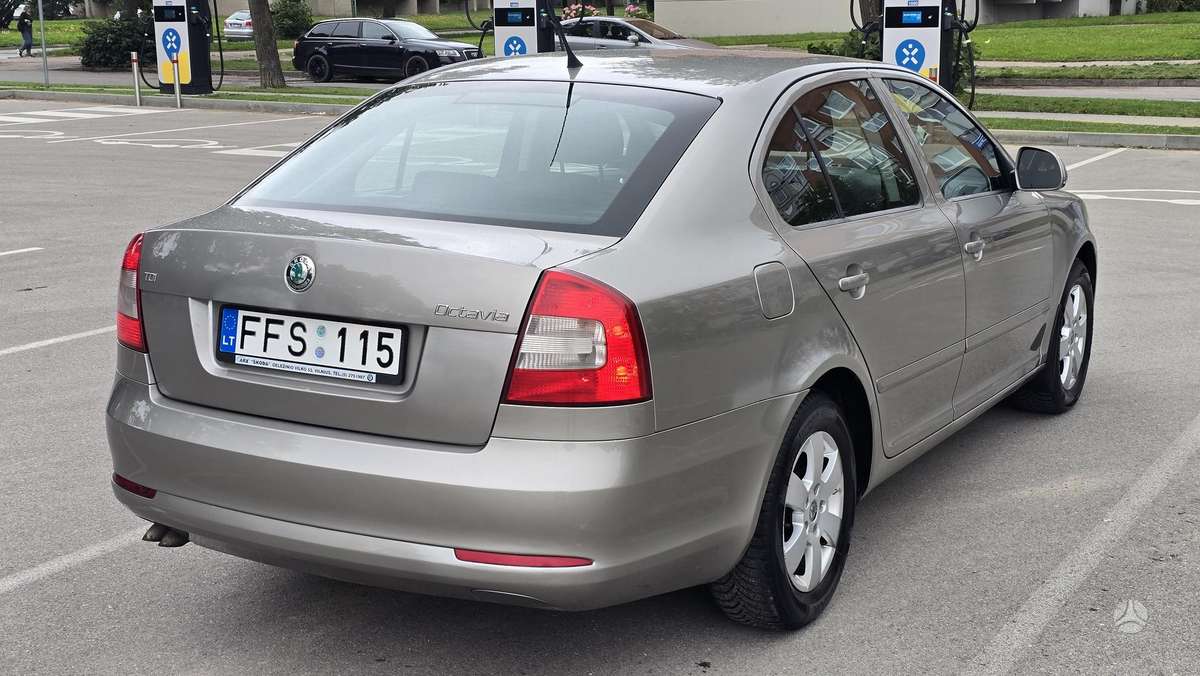 Škoda Octavia - 6