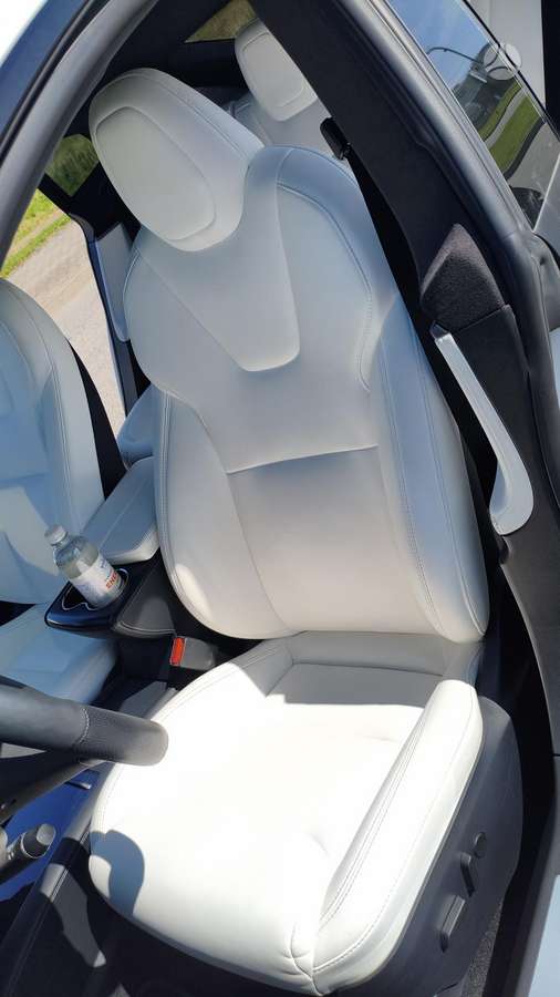 Tesla Model S, hečbekas