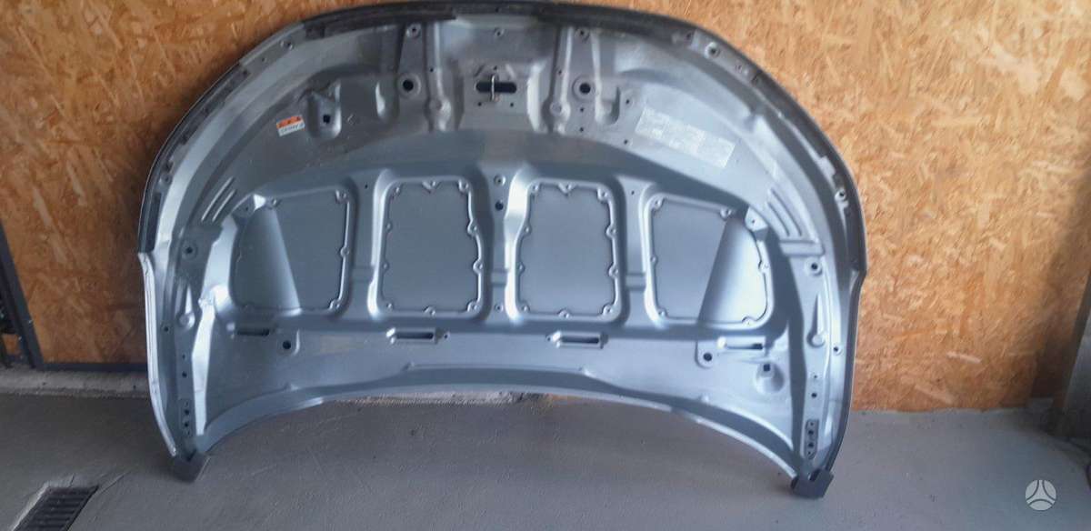 Honda CR-V kėbulo dalys