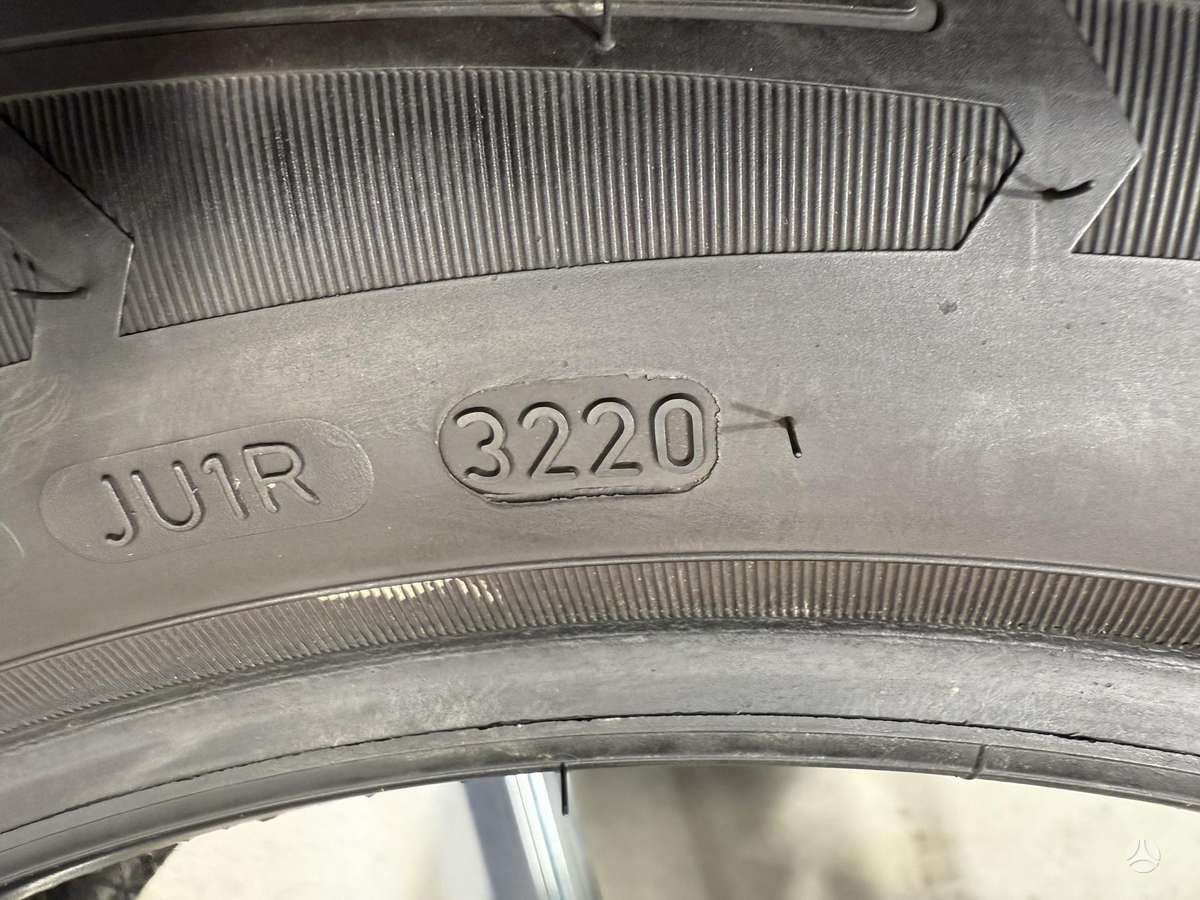 Goodyear Ultragrip performance, зимние 215/55 R18