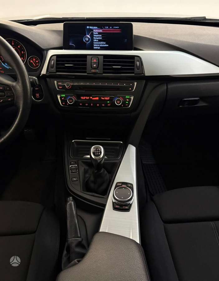 BMW 320, 2.0 l., wagon