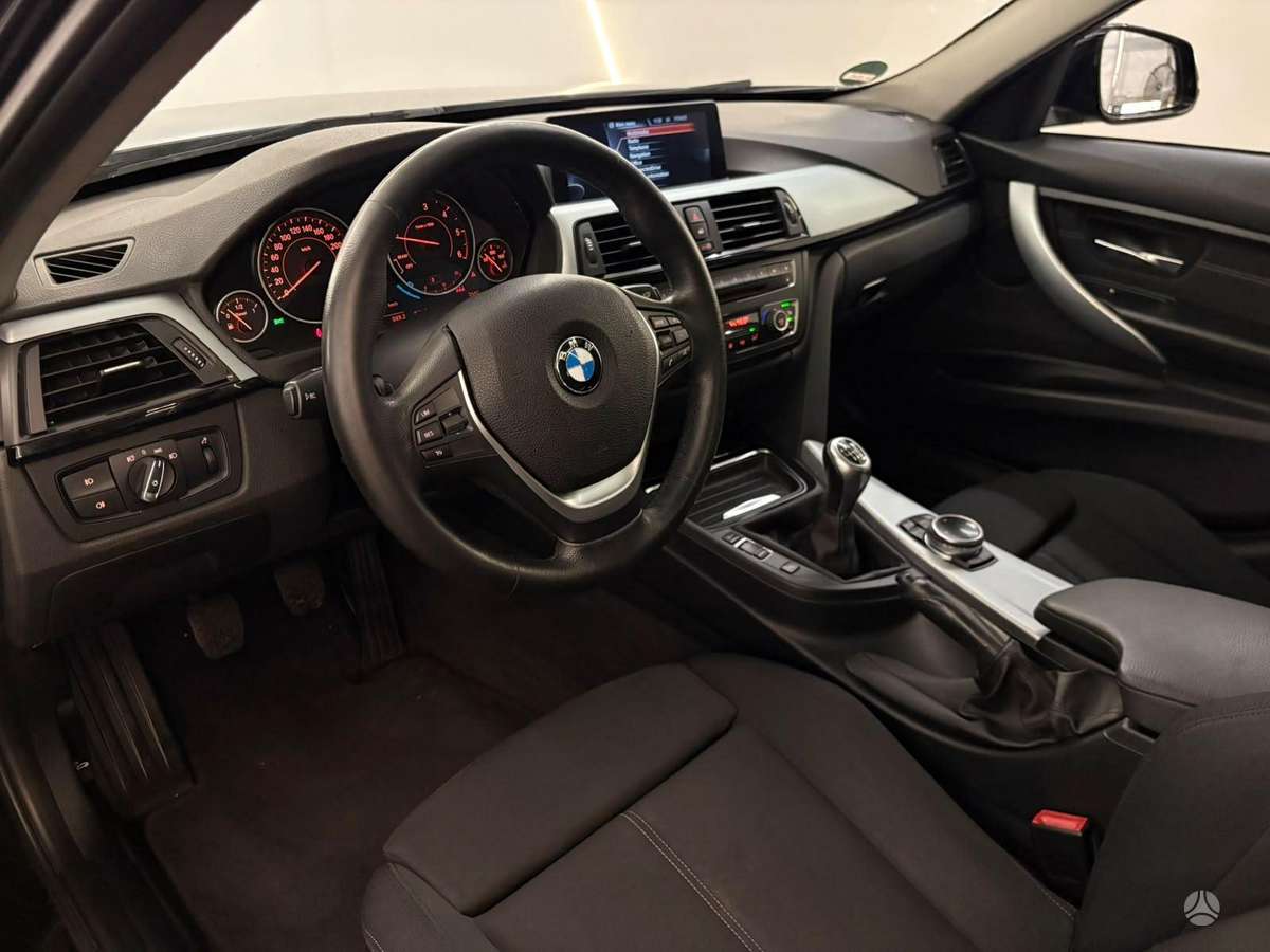 BMW 320, 2.0 l., wagon