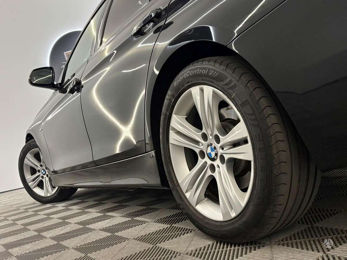 BMW 320, 2.0 l., wagon