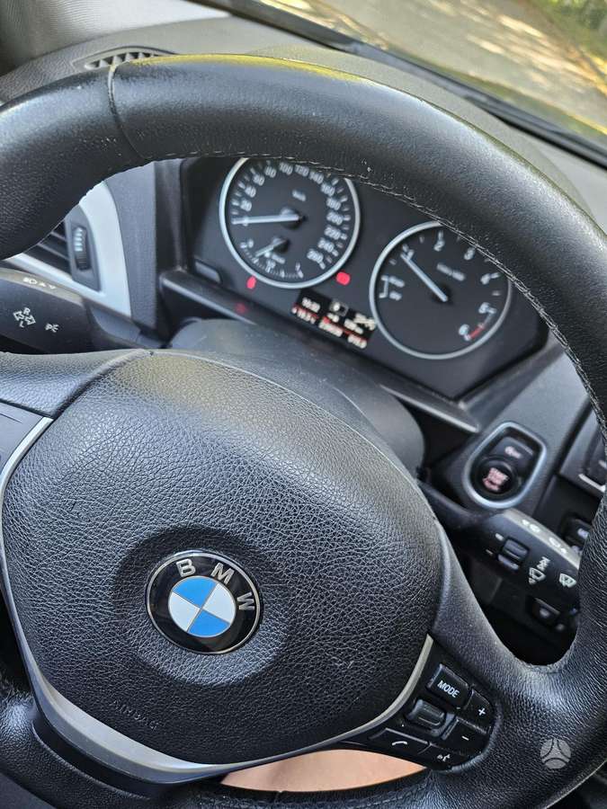 BMW 118, 2.0 l., hatchback