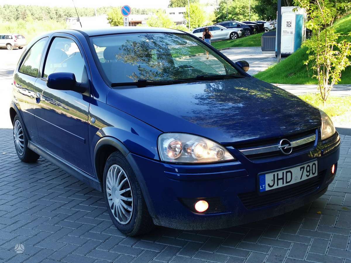 Opel Corsa, 1.0 l., Хэтчбек
