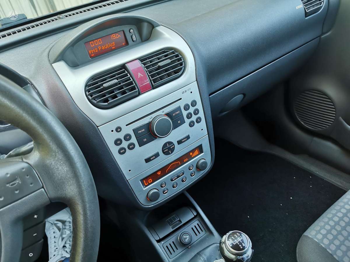Opel Corsa, 1.0 l., hatchback