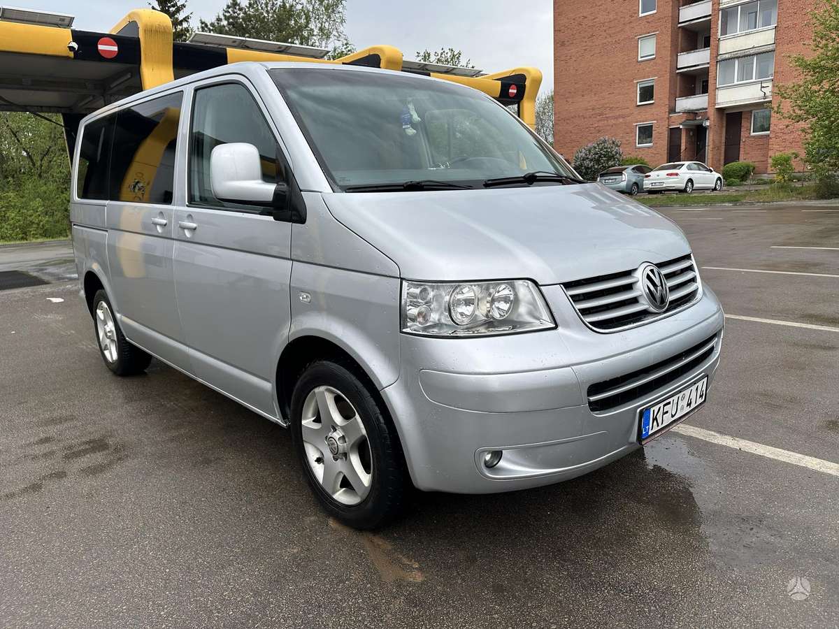 Volkswagen Caravelle - 3
