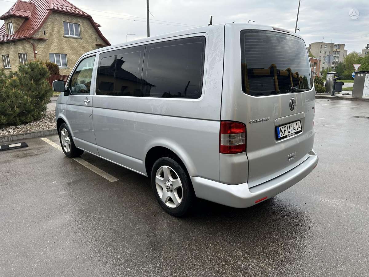Volkswagen Caravelle - 7