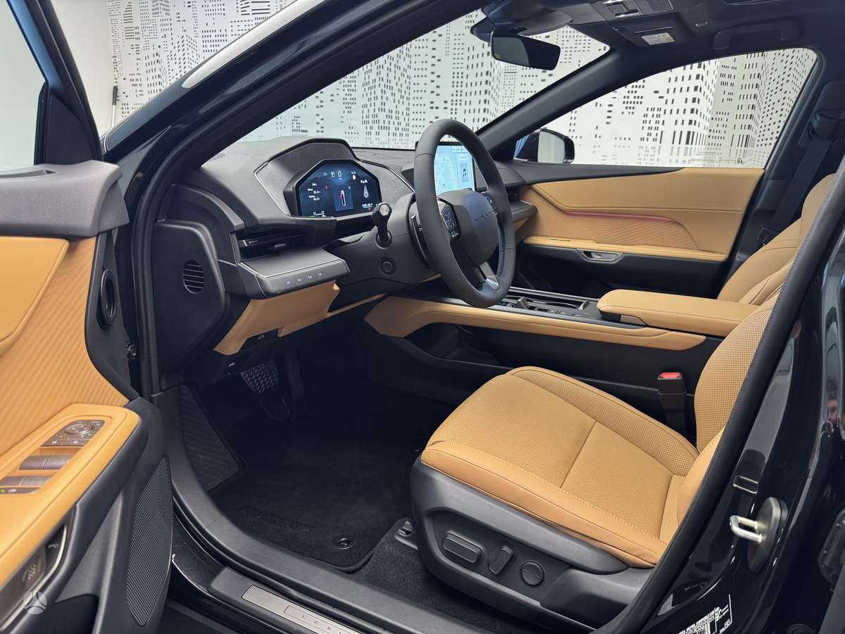 Lexus ES 500e, 77 kWh, sedanas