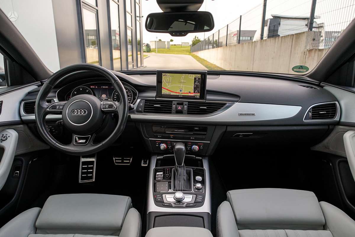 Audi A6, 2.0 l., universalas