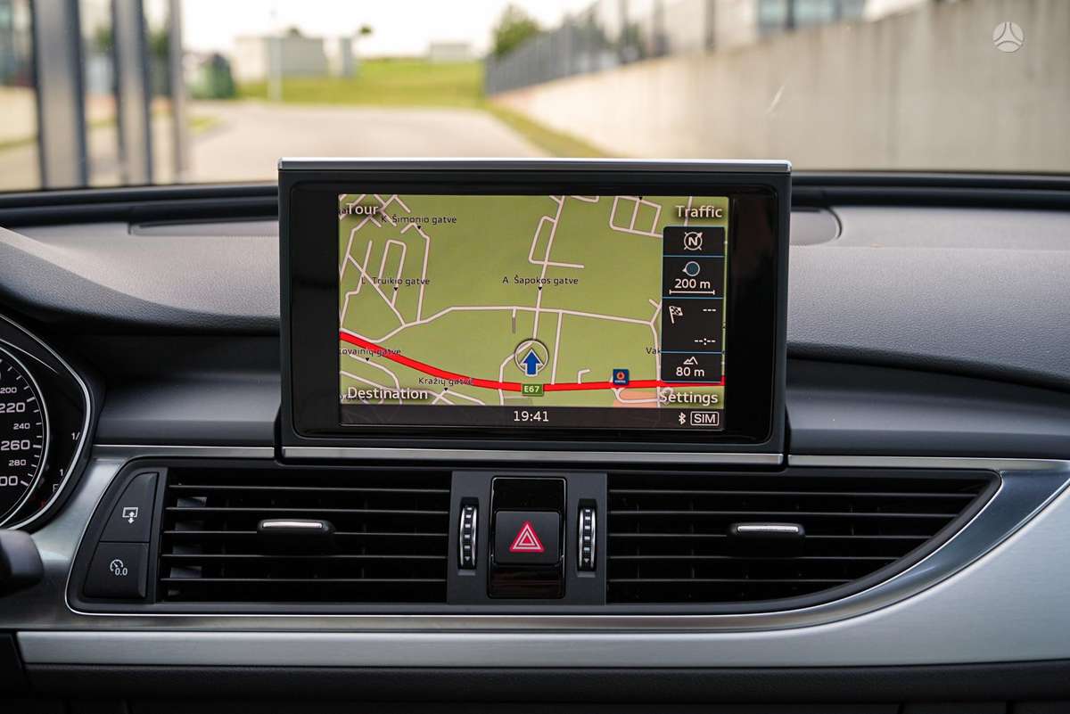 Audi A6, 2.0 l., universalas