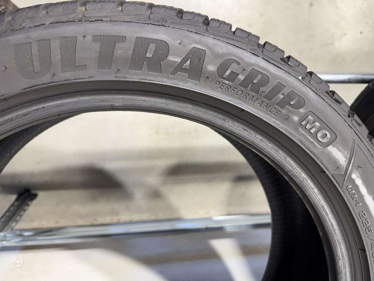 Goodyear Ultragrip performance//2024m, žieminės 225/45 R18
