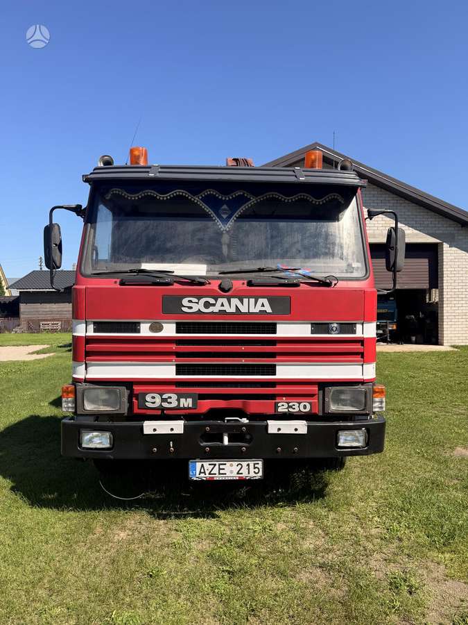 Scania 93 ML, dumpers with crane