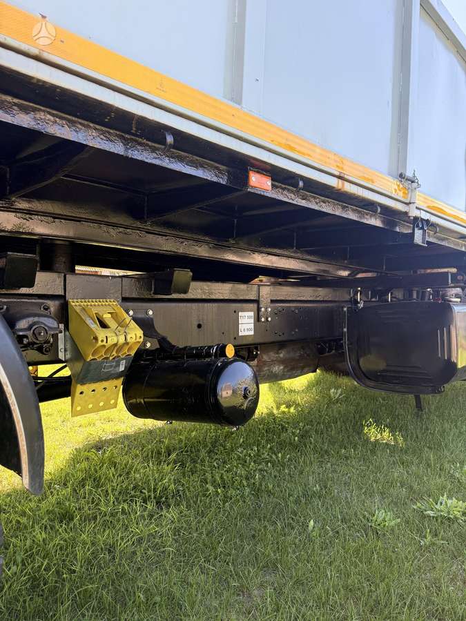 Scania 93 ML, самосвалы с краном
