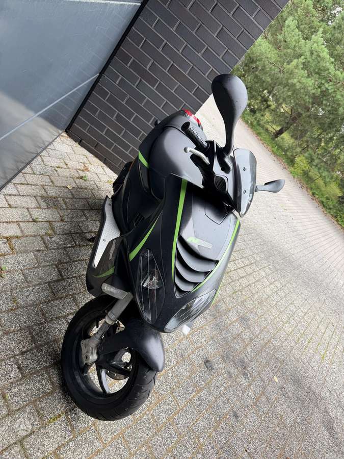 Piaggio NRG 49cc, scooters / mopeds