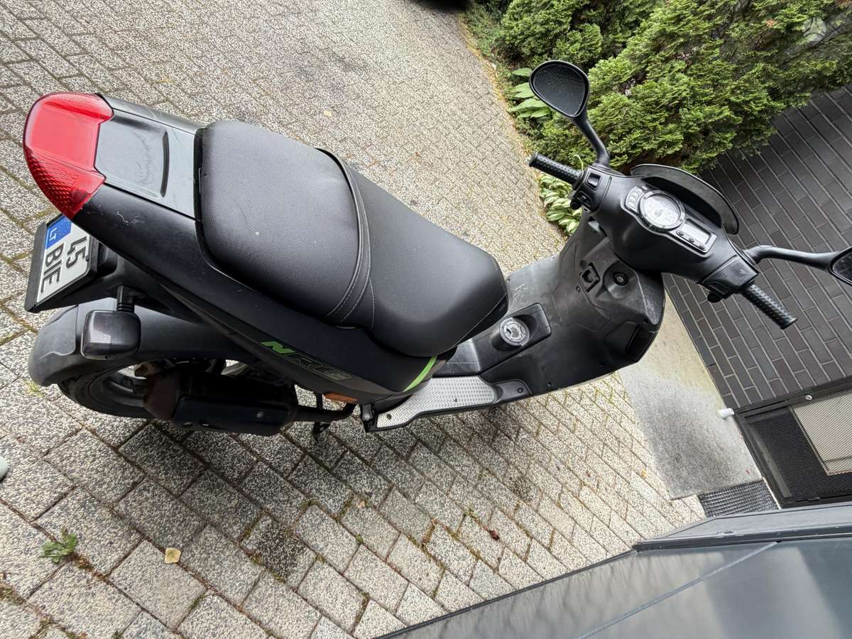Piaggio NRG 49cc, scooters / mopeds