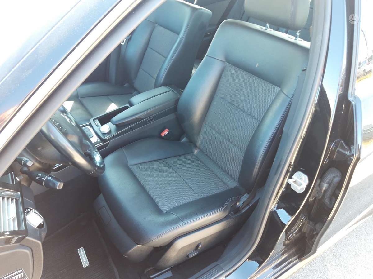 Mercedes-Benz E200, 1.8 l., Минивэн