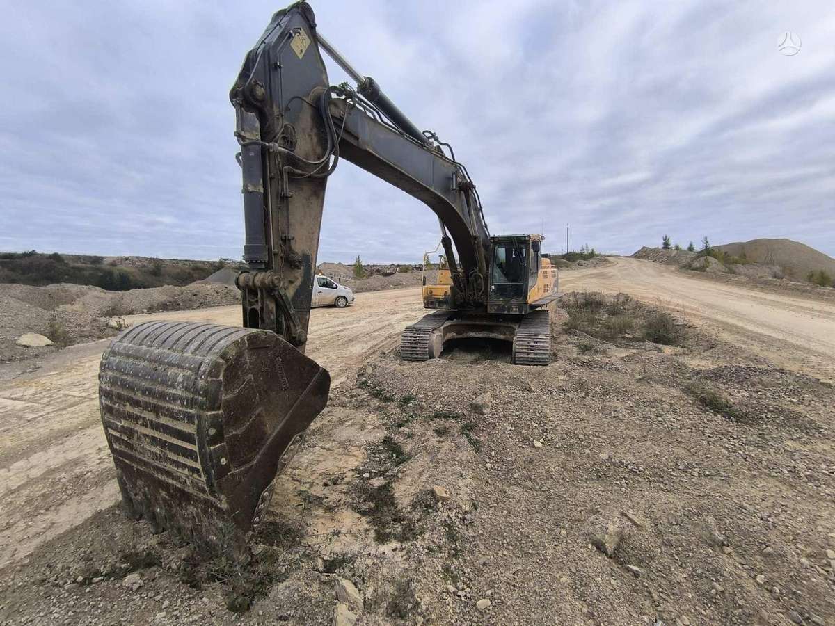 Volvo EC460CL, ekskavatoriai