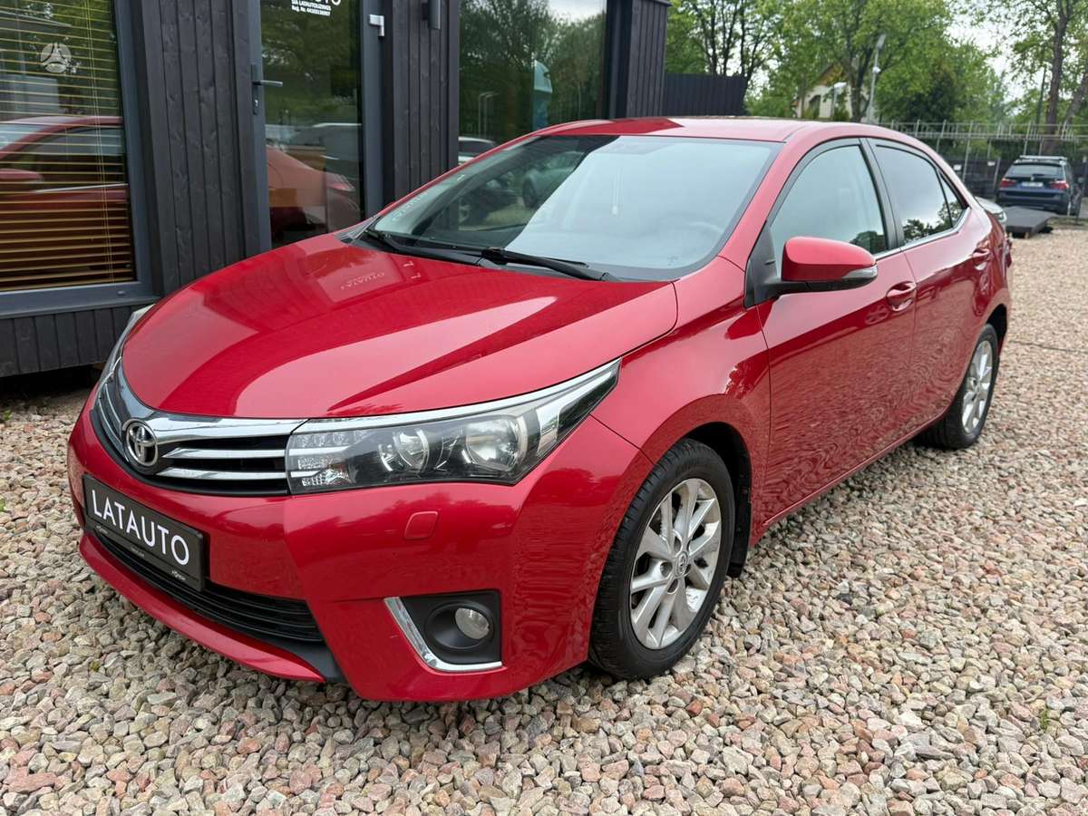 Toyota Corolla - 10