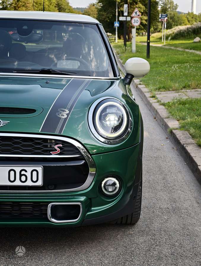 Mini Cooper S, 2.0 l., Хэтчбек