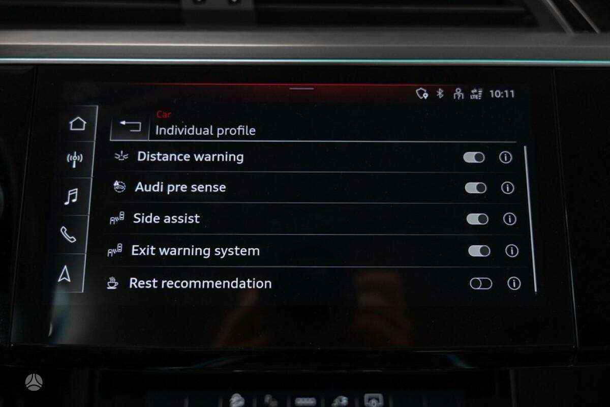 Audi e-tron, Внедорожник / Кроссовер