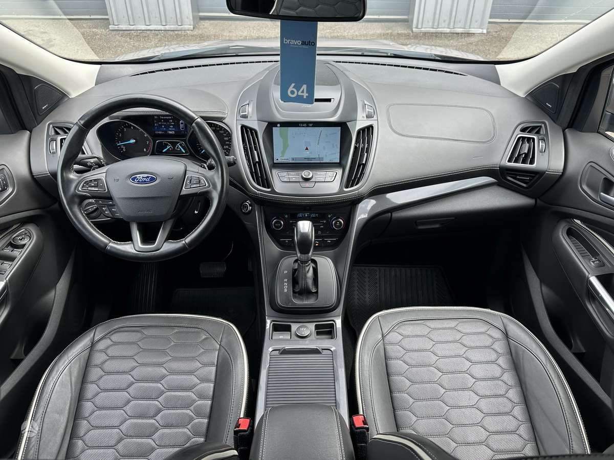 Ford Kuga, 1.5 l., off-road / crossover
