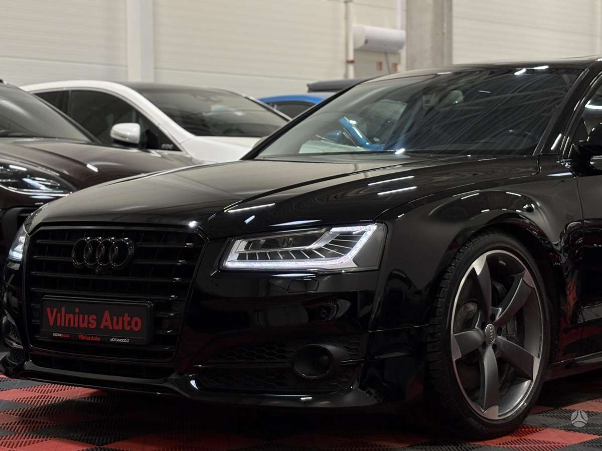 Audi A8 L, 4.0 l., Седан